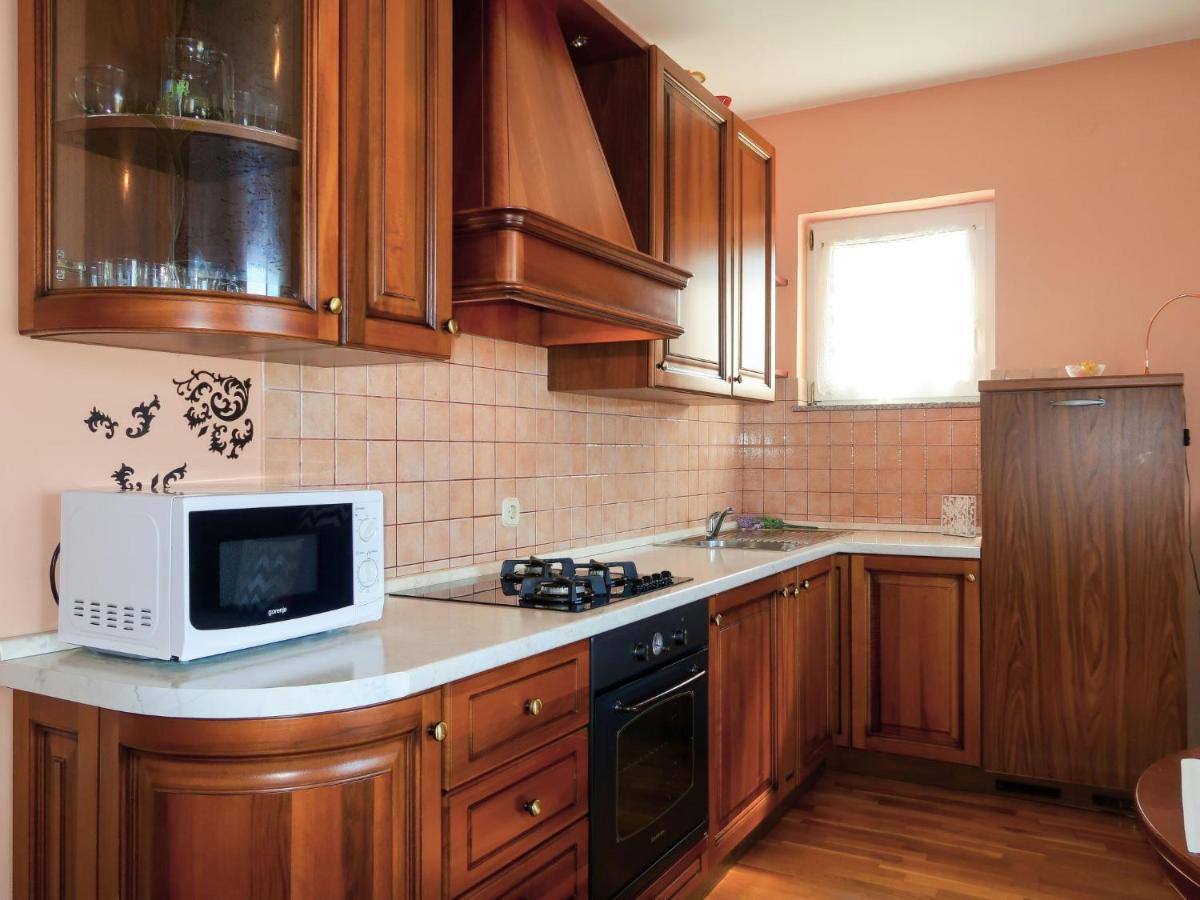 Apartment Hoba By Interhome Banjol Zewnętrze zdjęcie